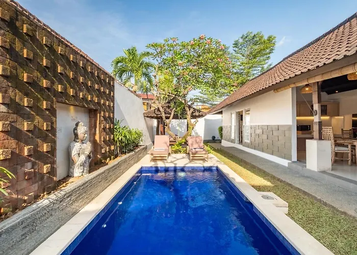 Family With Private Pool 300m2 With Bbq Holiday home Seminyak (Bali)