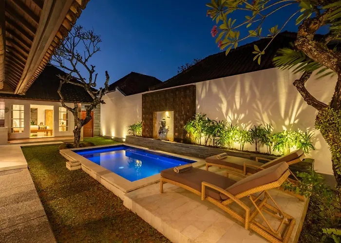 Family With Private Pool 300m2 With Bbq * Seminyak (Bali)